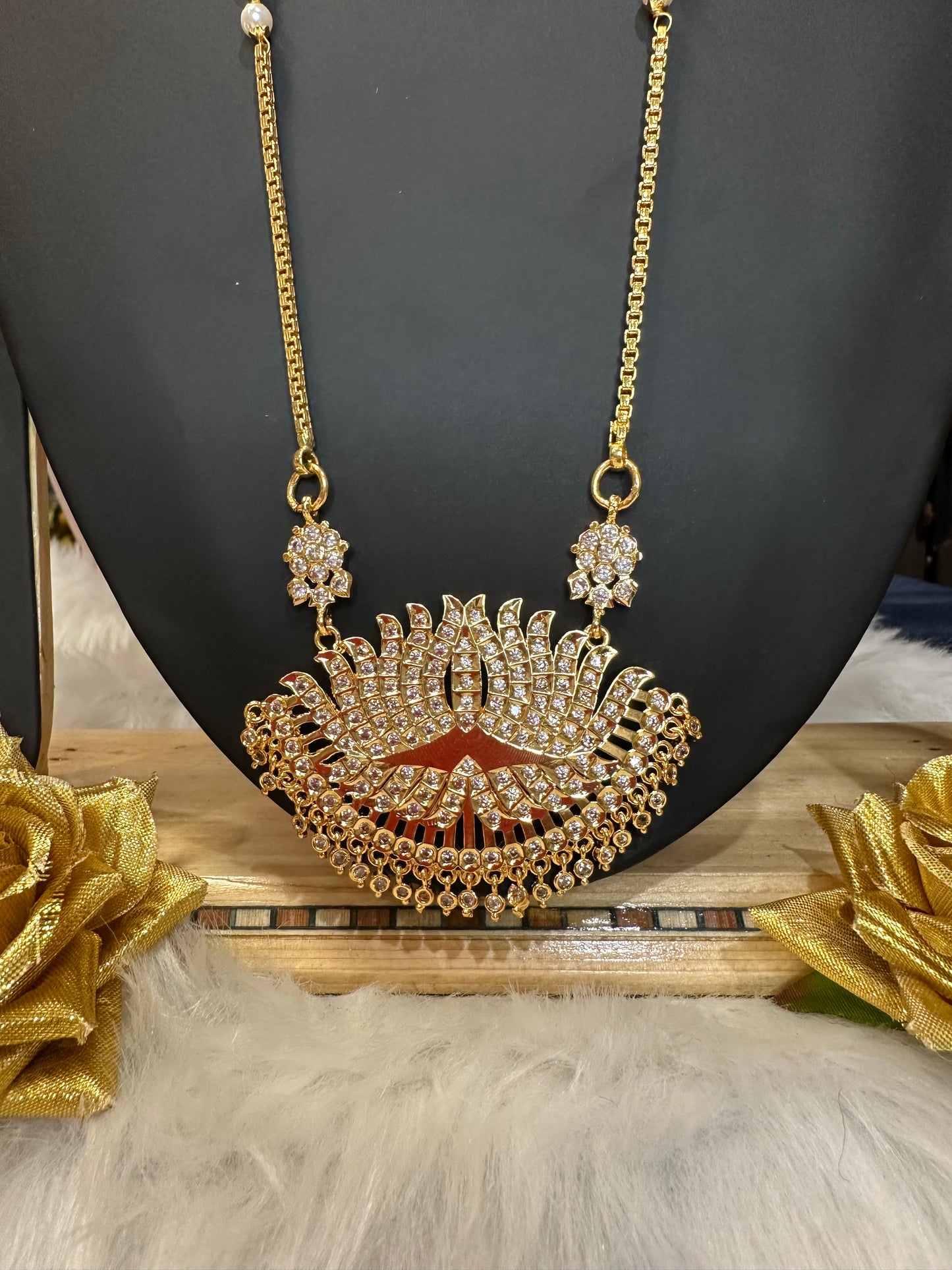 Impon Indian Necklace White Lotus Pathakkam Haram Jewellery N32