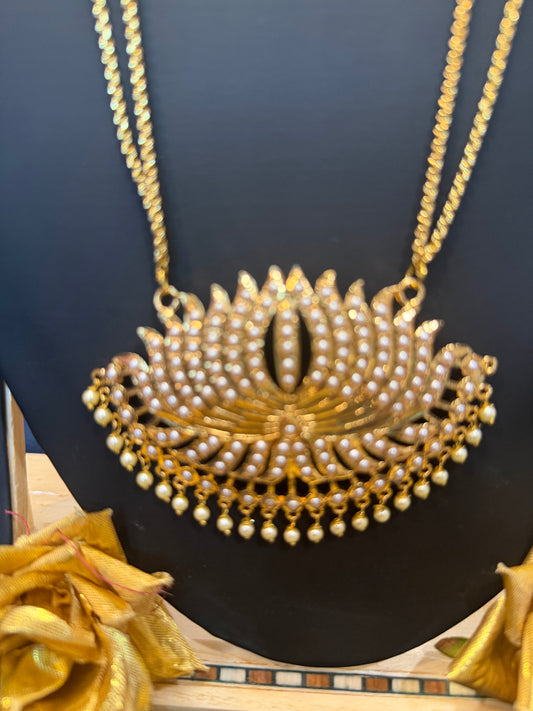 Impon Indian Necklace Pearls Pathakkam N15