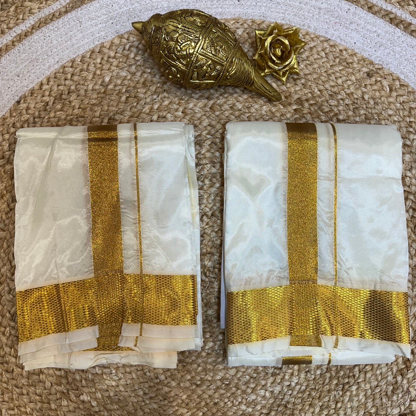 8x4 South Indian Vesti Men’s Cream Gold Vetti Dhotti V23
