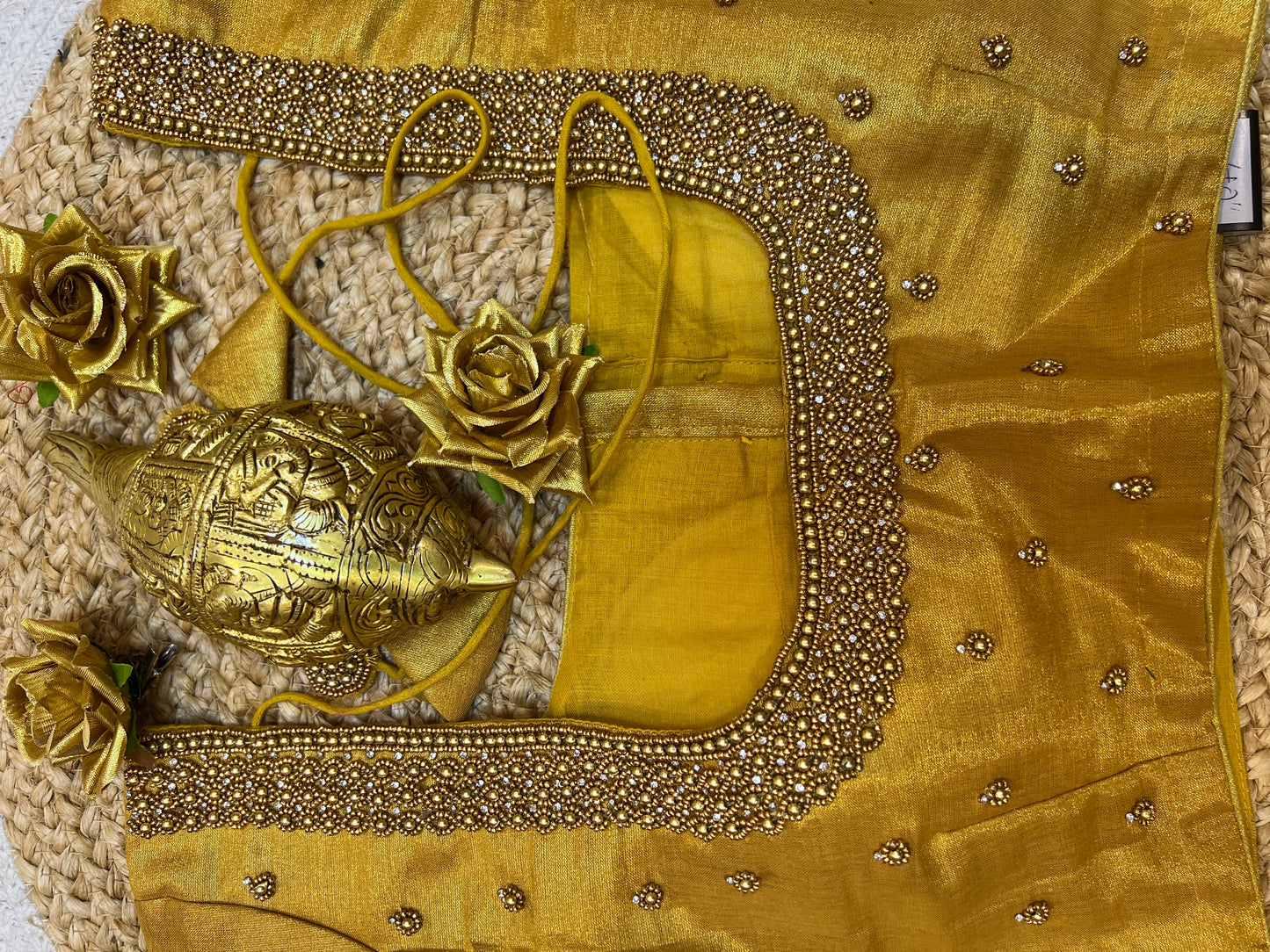 40” Aari hand Worked Sari Blouse Indian Top Choli Silk Gold B43