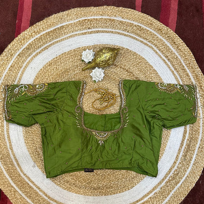 L42” XL Size 12 size Aari Worked Sari Blouse Indian Saree Top Green B235