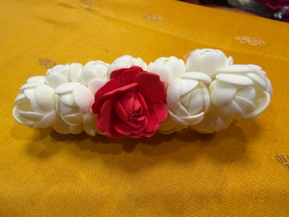 Natural Looking Handmade Jasmine & Rose Flower Clip Gajra G17