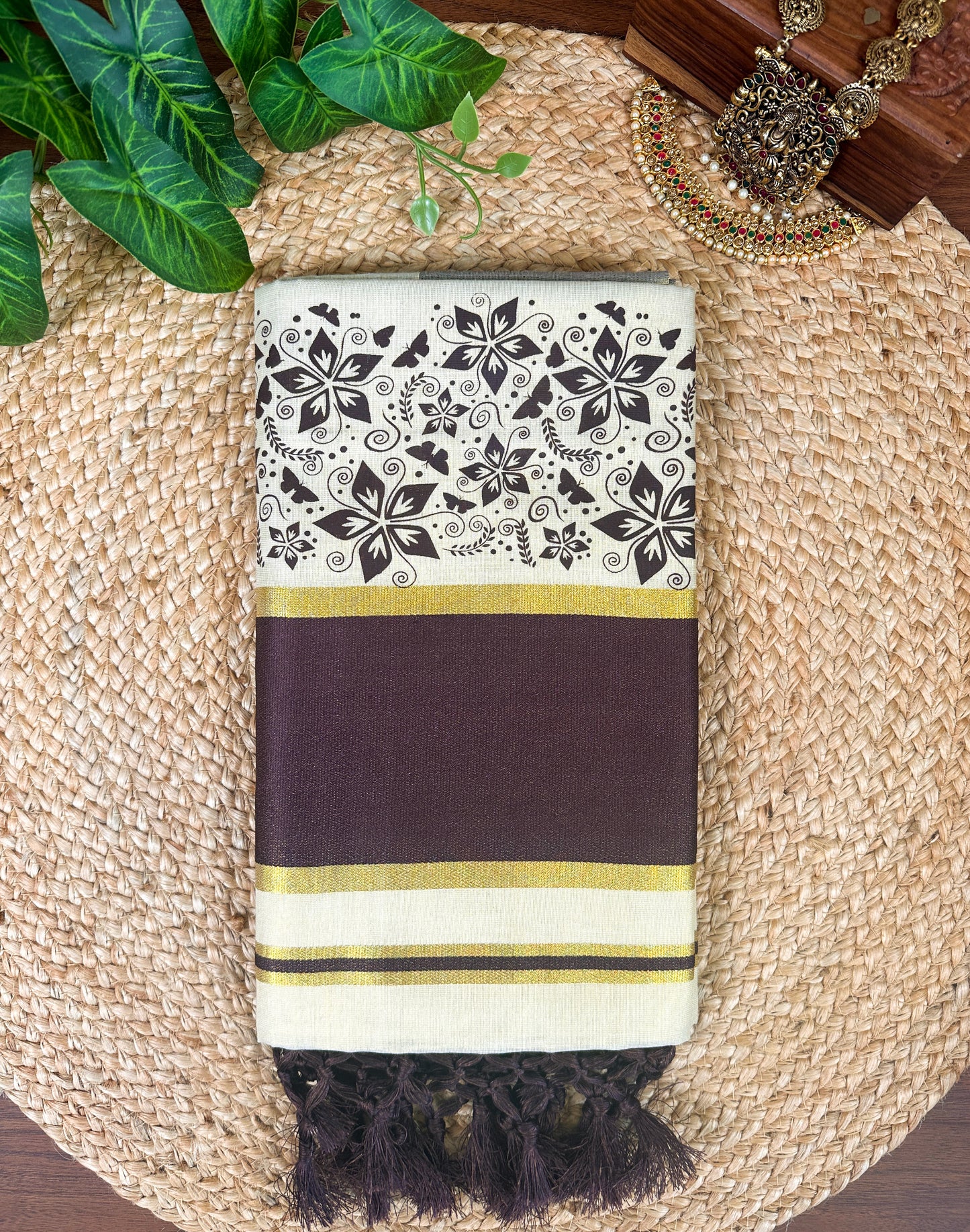 Plum Wine Kerala Vishu Sari Indian Premium Cream Saree C7