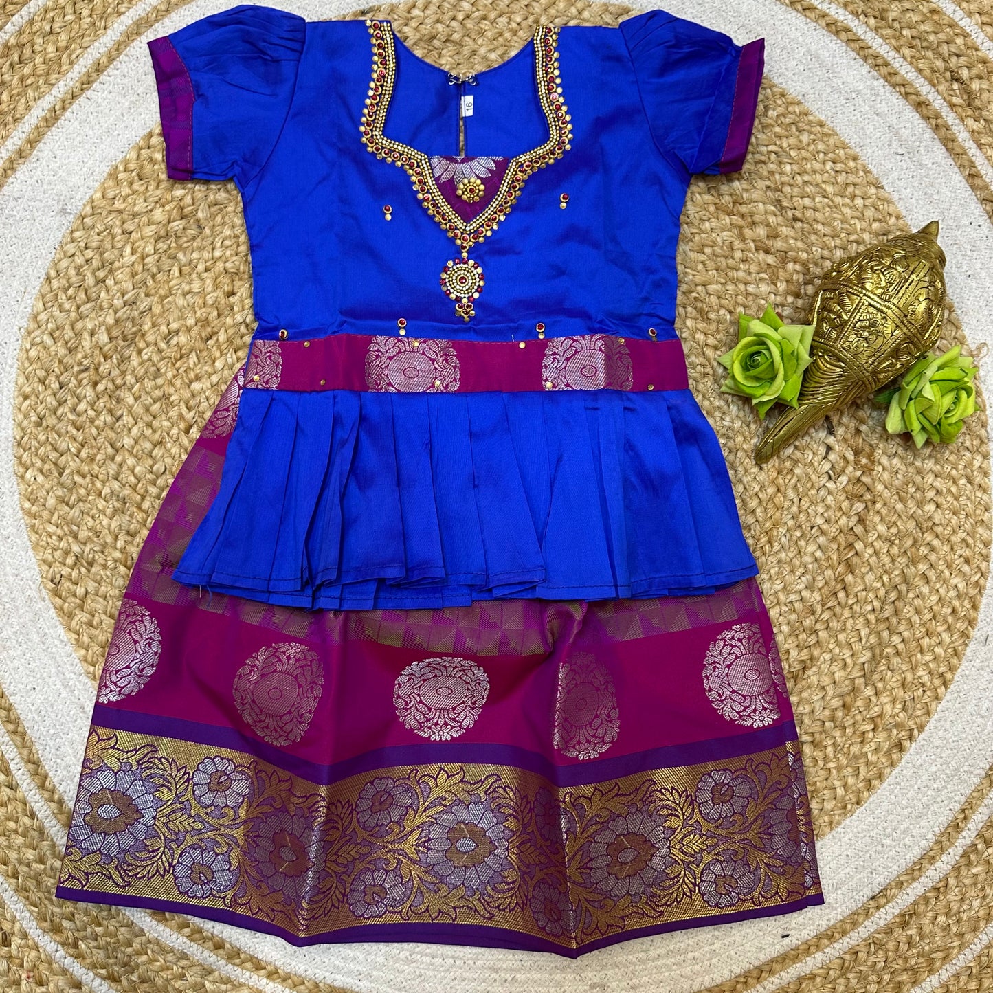 Indian Lehenga Pattu Pavadai Sattai Skirt Top G21