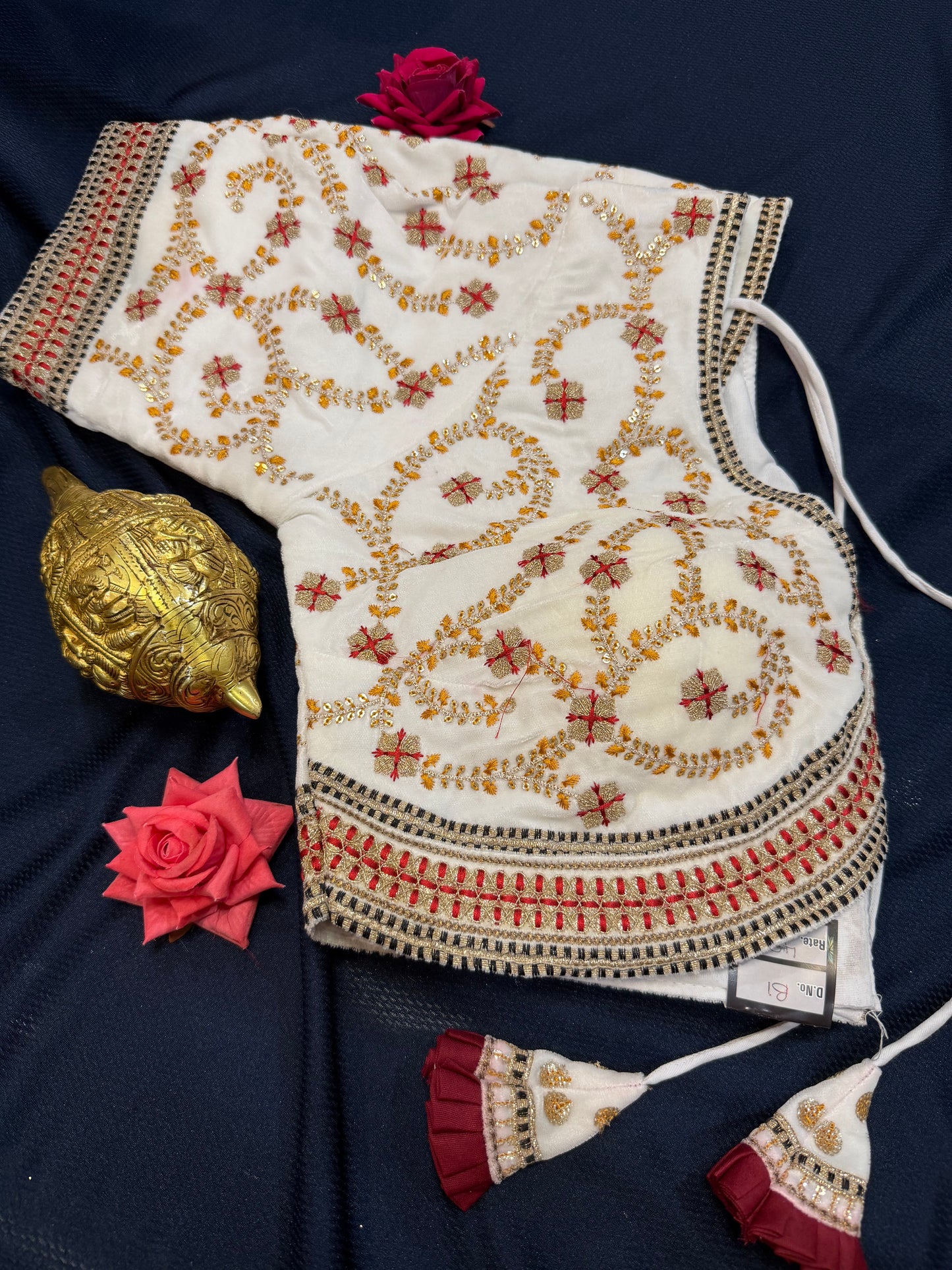 40” White Velvet Sari Blouse Indian Top Choli B1