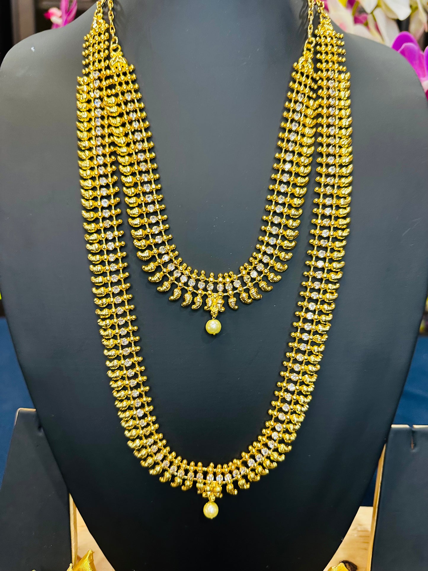 Forming Gold Indian Necklace Kerala Jewellery White N46