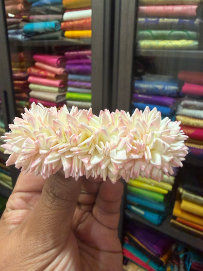 Natural Looking Handmade Flower Clip Gajra G16