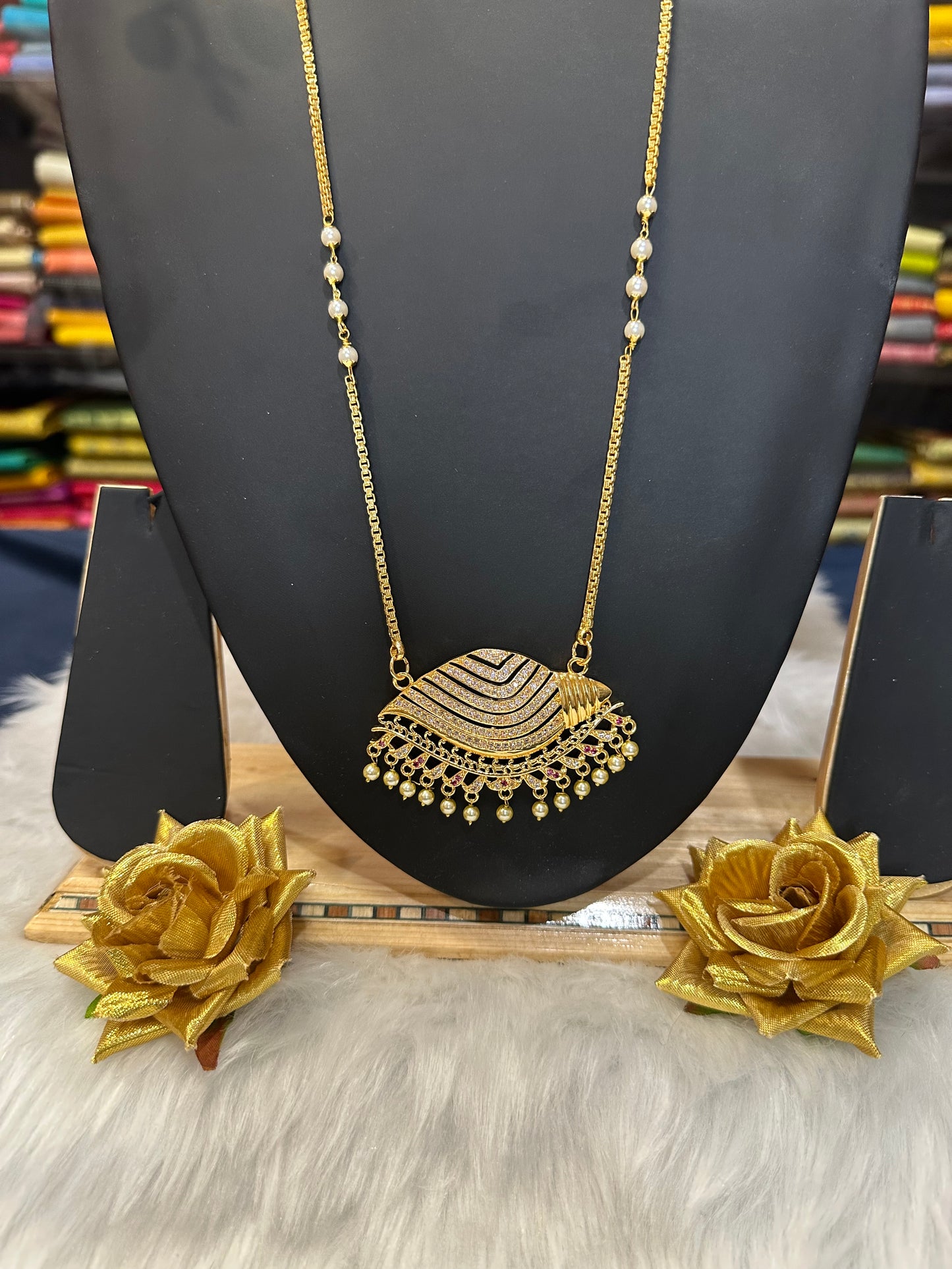 Impon Indian Necklace Ruby Conch Sanku Pathakkam Haram N24