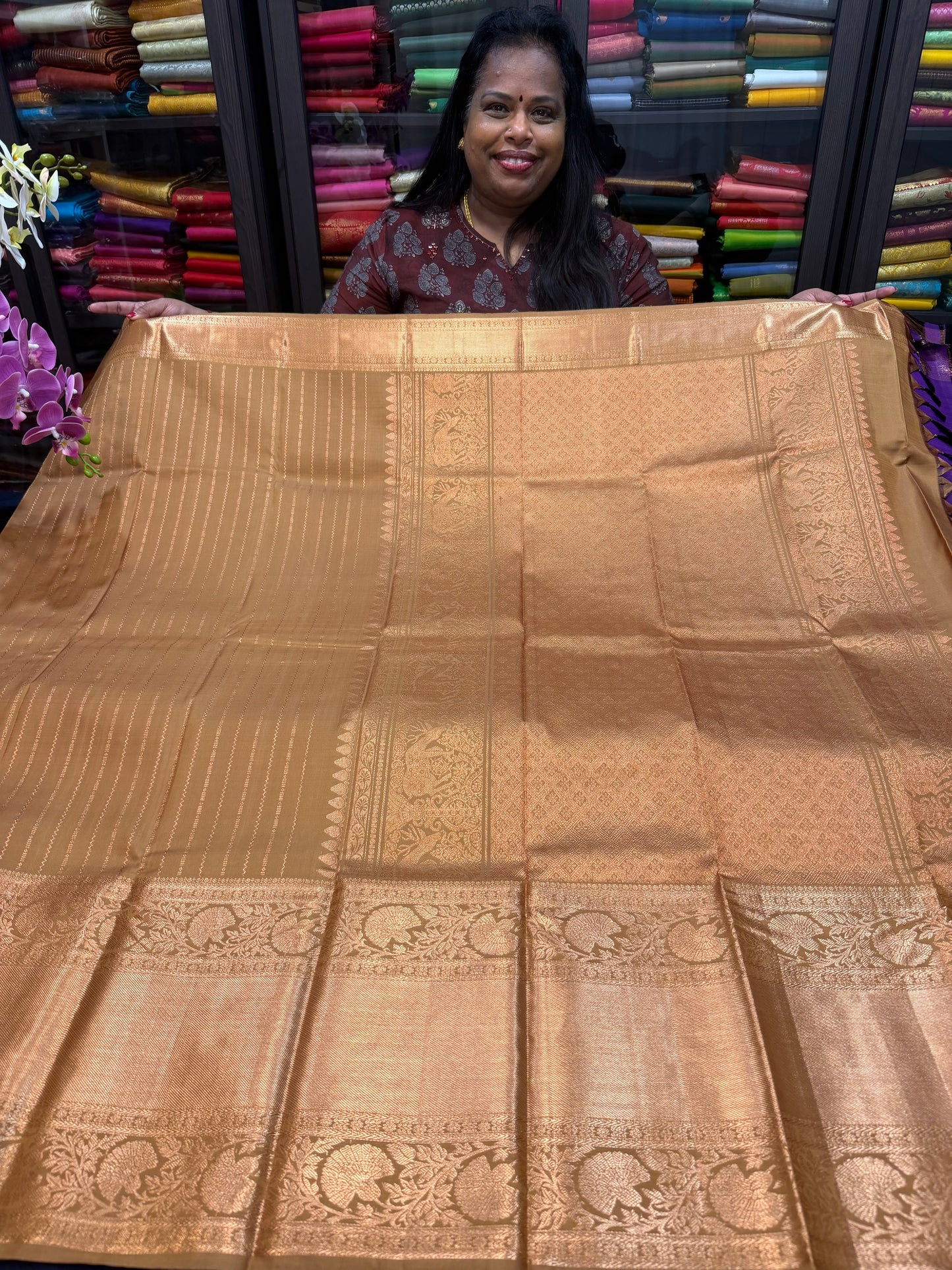 Bridal Kanchipuram Beige Fenugreek colour Pure Silk Saree Kanjivaram Sari SPK421
