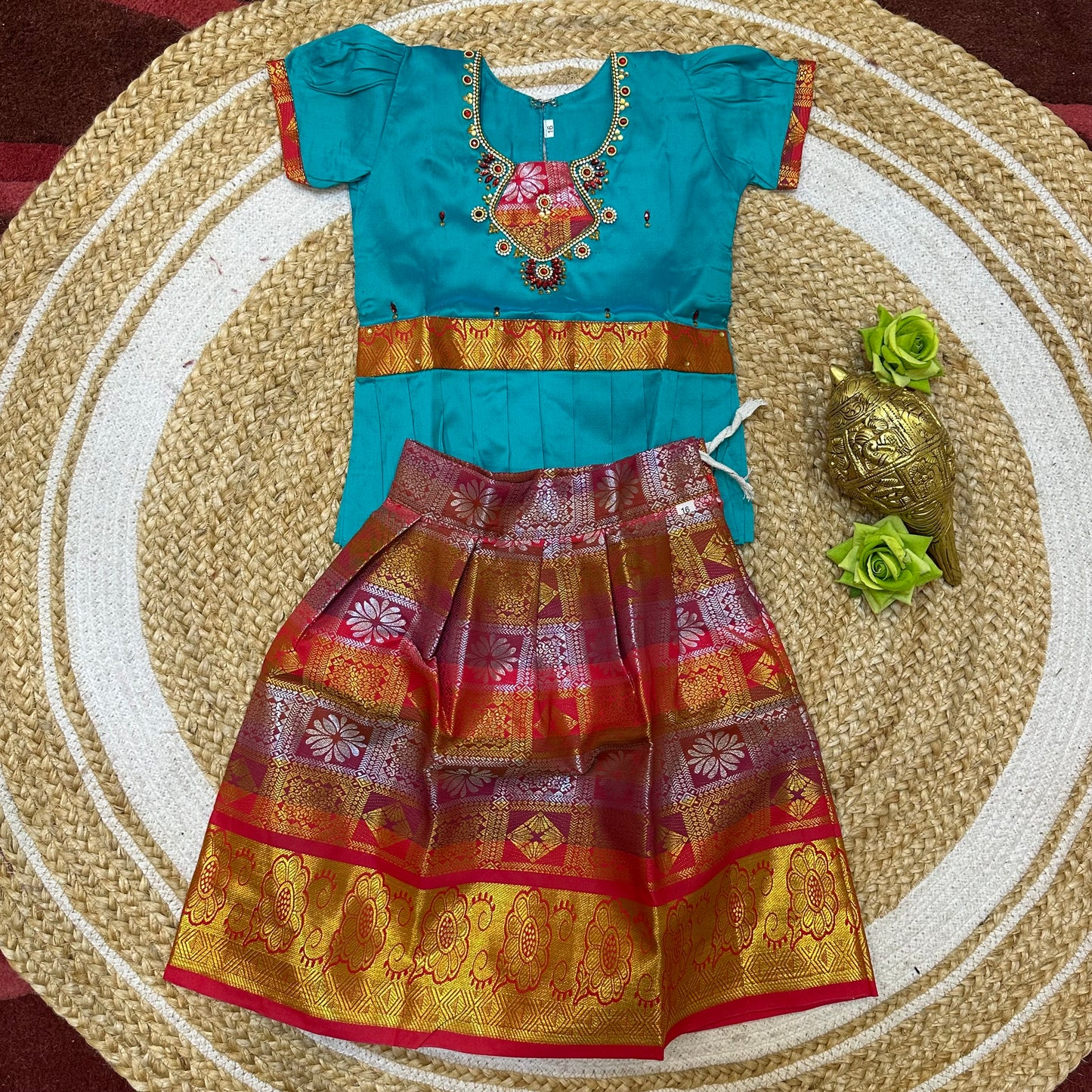 Indian Lehenga Pattu Pavadai Sattai Skirt Top G32