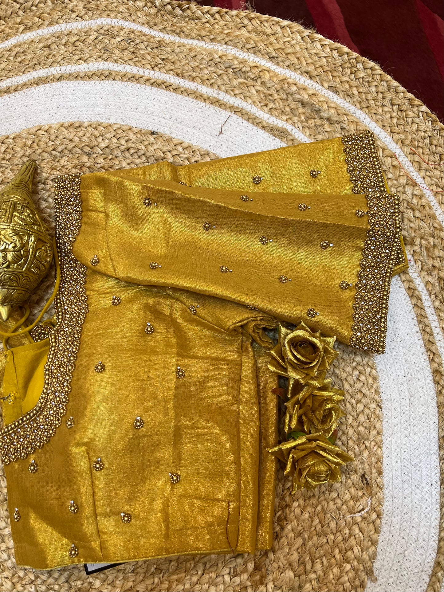 40” Aari hand Worked Sari Blouse Indian Top Choli Silk Gold B43