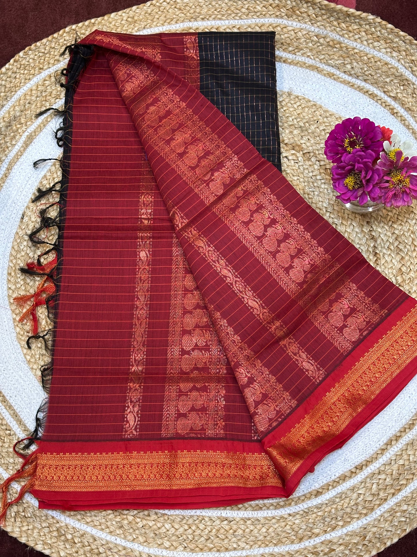 Kalyani checkered Silk Cotton Sari Indian Saree Black & Maroon S5