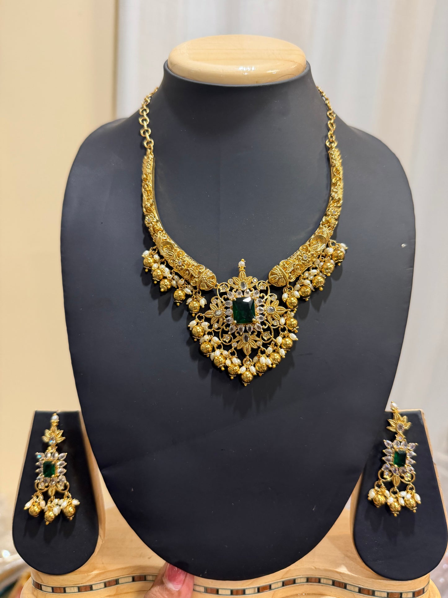 Indian Necklace & Earrings Temple Jewellery Set N86