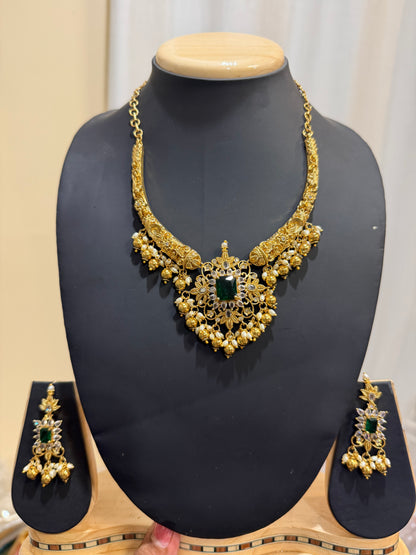 Indian Necklace & Earrings Temple Jewellery Set N86