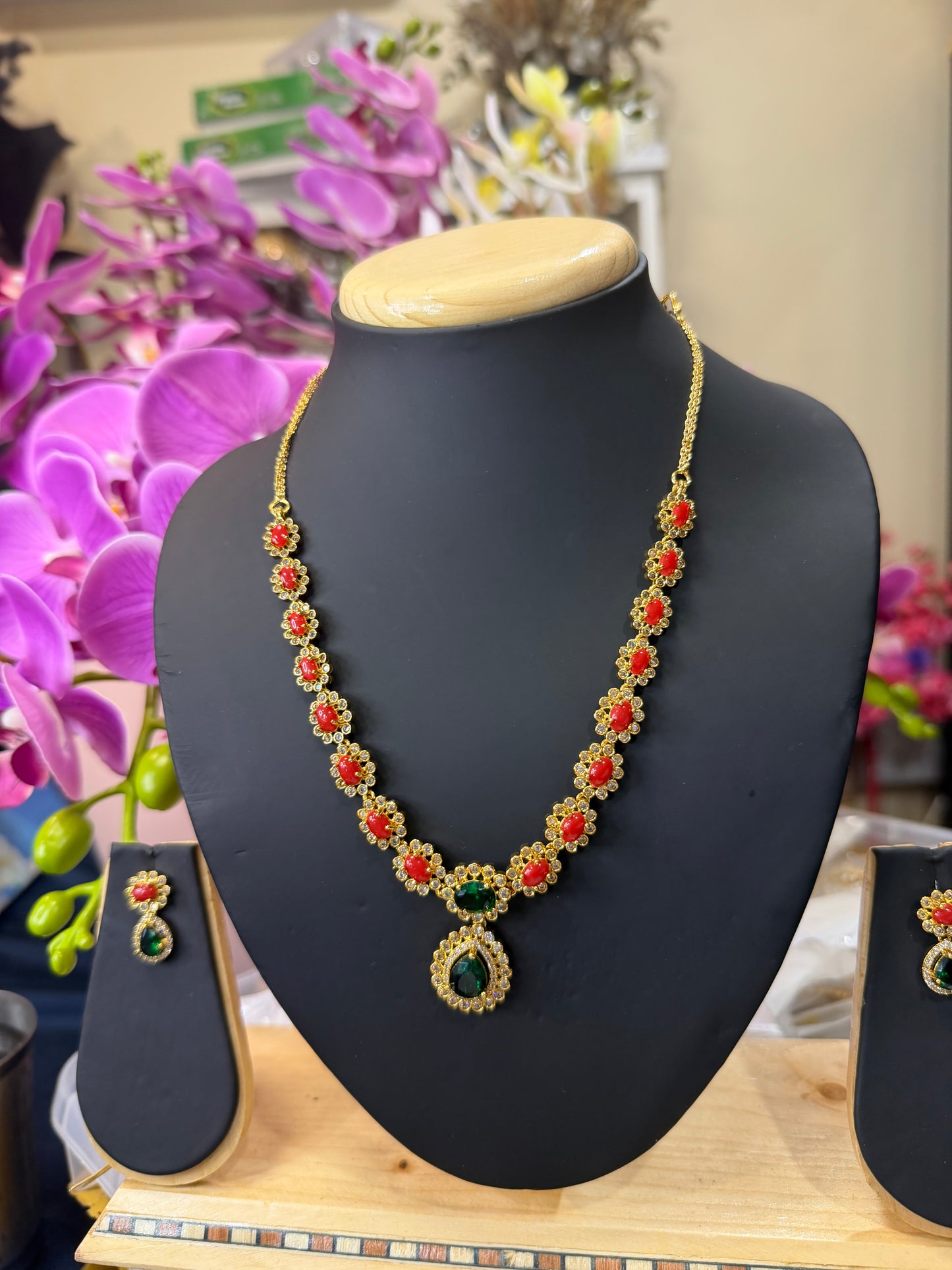 Indian Bridal Necklace & Earrings Jewellery Set Brass with Coral stone N55