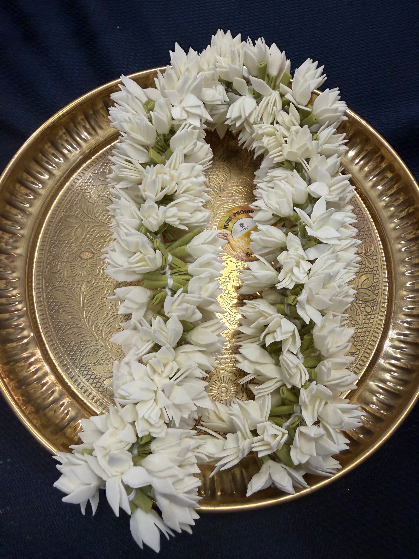 18” Pichi Poo Natural Looking Handmade Jasmine Flower Gajra G10