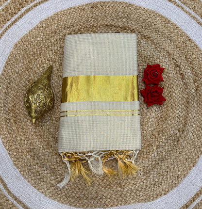 Kerala small checkered Vishu Sari Indian Onam Gold Saree C15