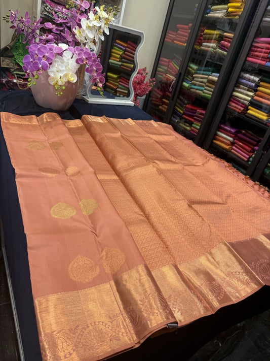 SPK002 Kanjivaram Saree Pure Silk Indian Kanchipuram Sari Peach With Copper Jari