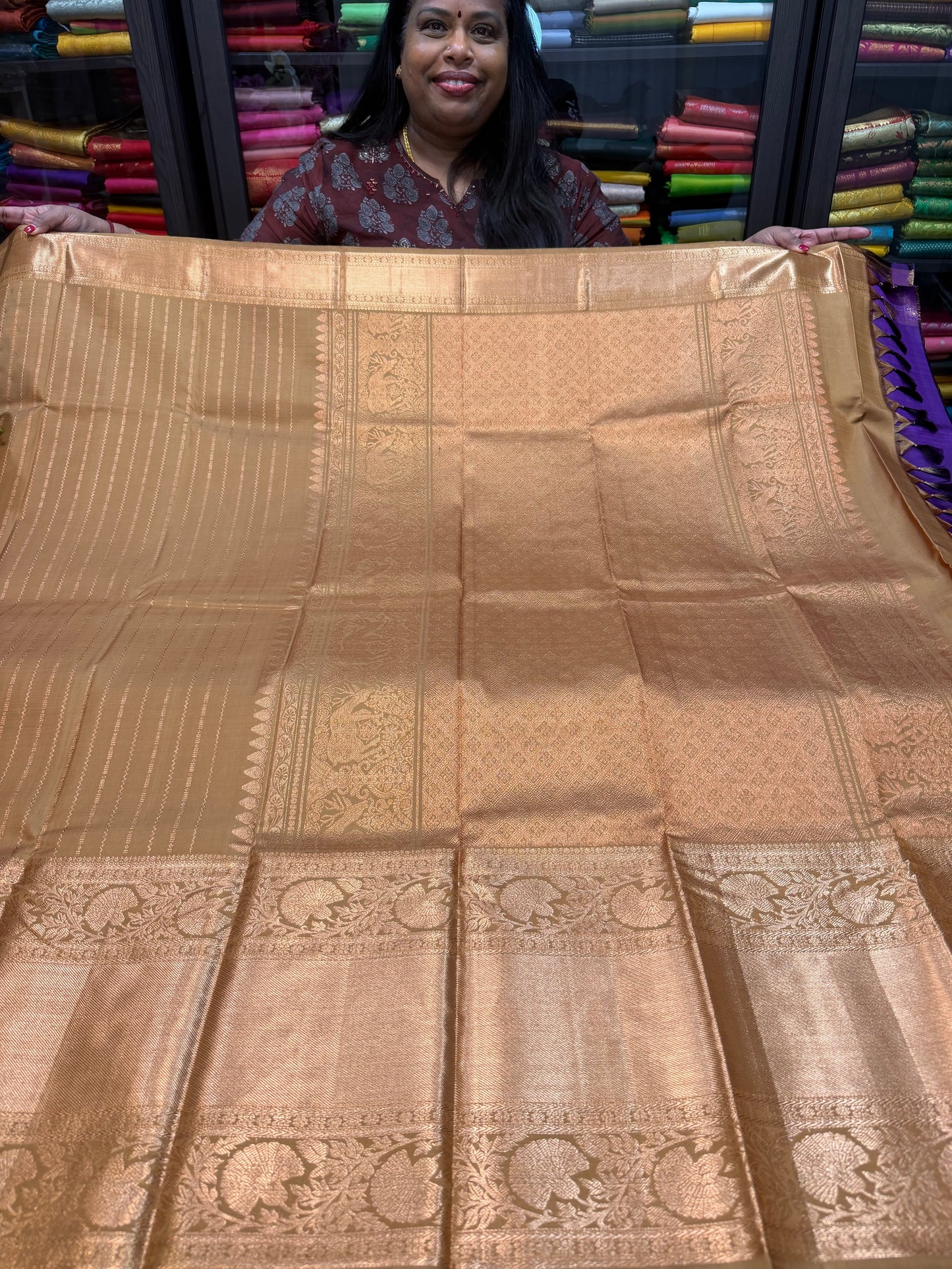 Bridal Kanchipuram Beige Fenugreek colour Pure Silk Saree Kanjivaram Sari SPK421