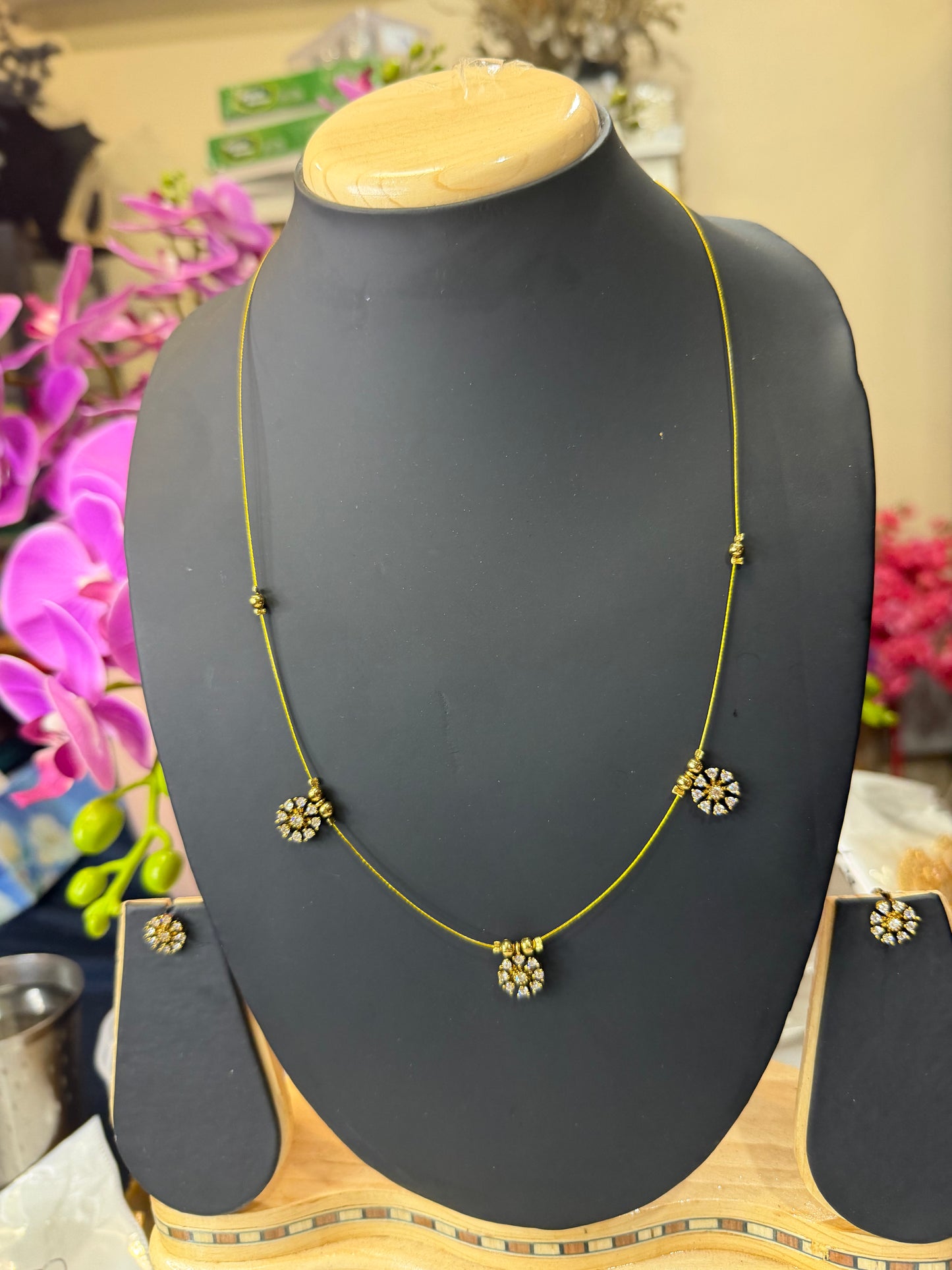 Indian Brass Necklace & Earrings Jewellery Set N59