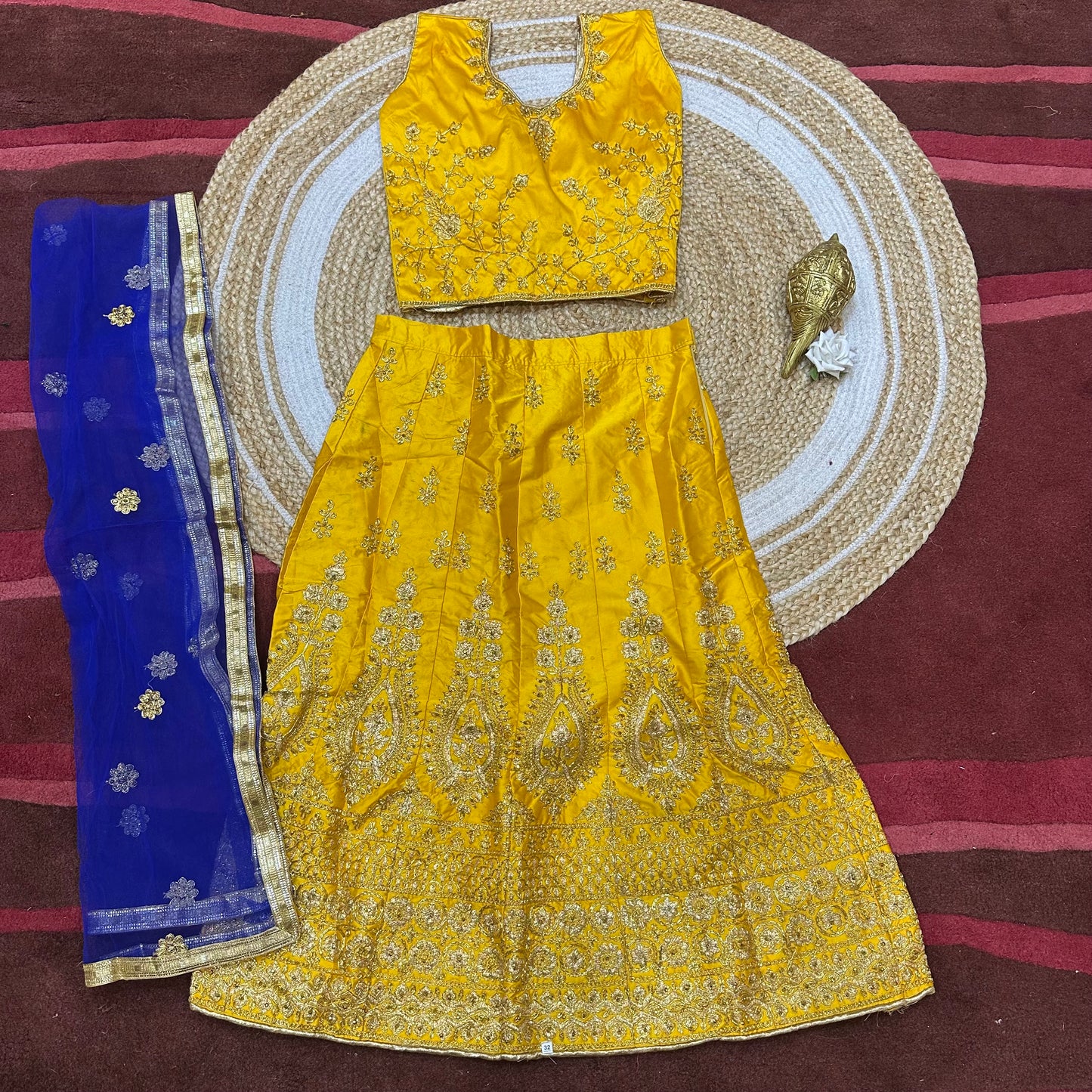32” Size 8 to 9 Indian Lehenga Yellow Pavadai Sattai Skirt Top G70 Col 2