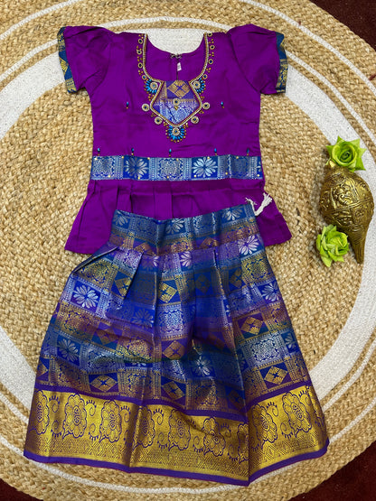 22” Size 3 Indian Lehenga Pattu Pavadai Sattai Skirt Top G41
