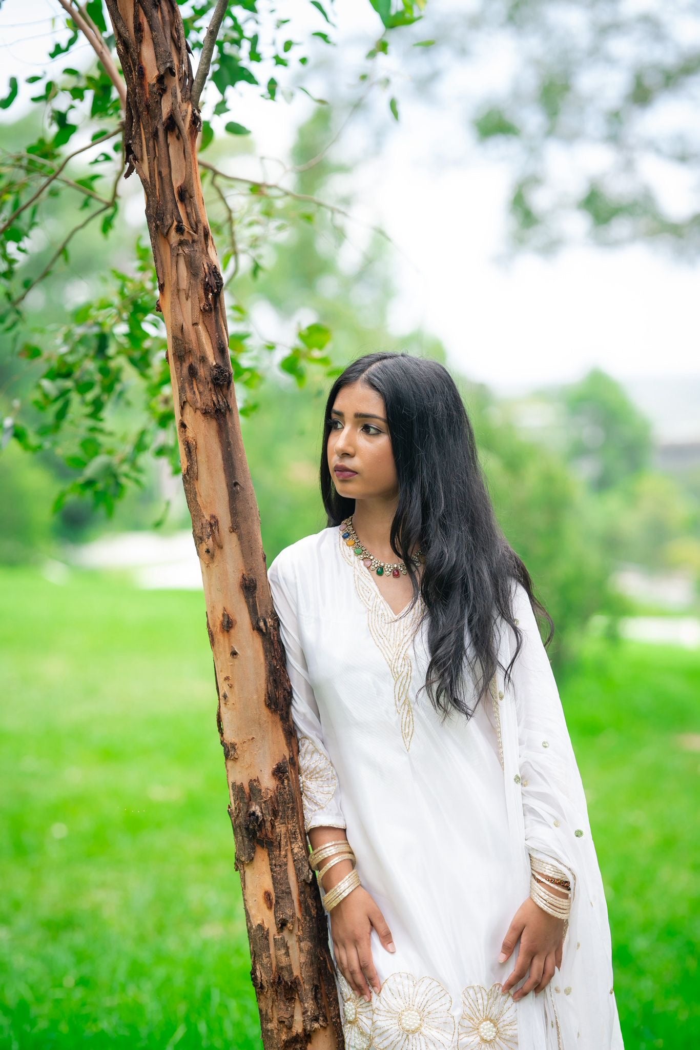 White Indian Pakistani Outfit Salwar Kameez Suit S50