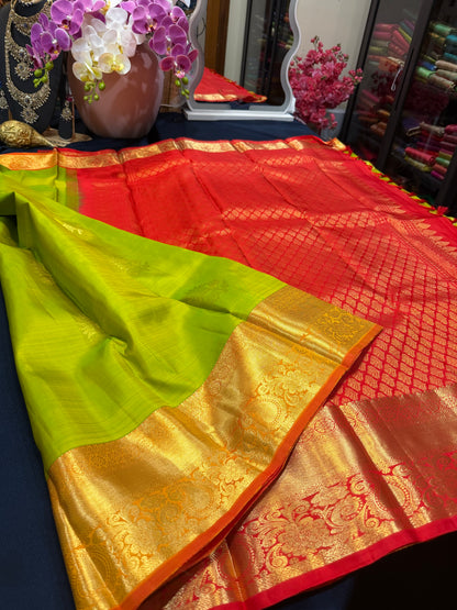 Kanchipuram Pure Silk Saree with Gold Zari Green & Red Sari| SPK083