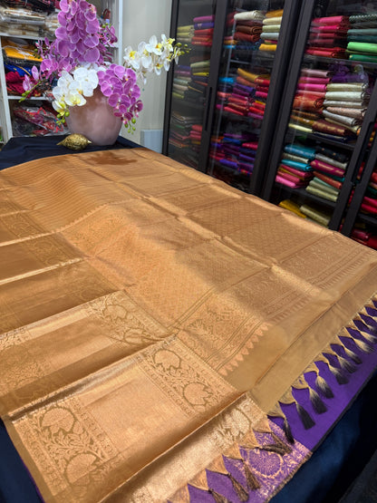 Bridal Kanchipuram Beige Fenugreek colour Pure Silk Saree Kanjivaram Sari SPK421