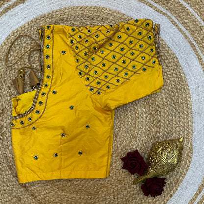 44” Size 14 Aari Worked Sari Blouse Indian Saree Top Silk Yellow B255