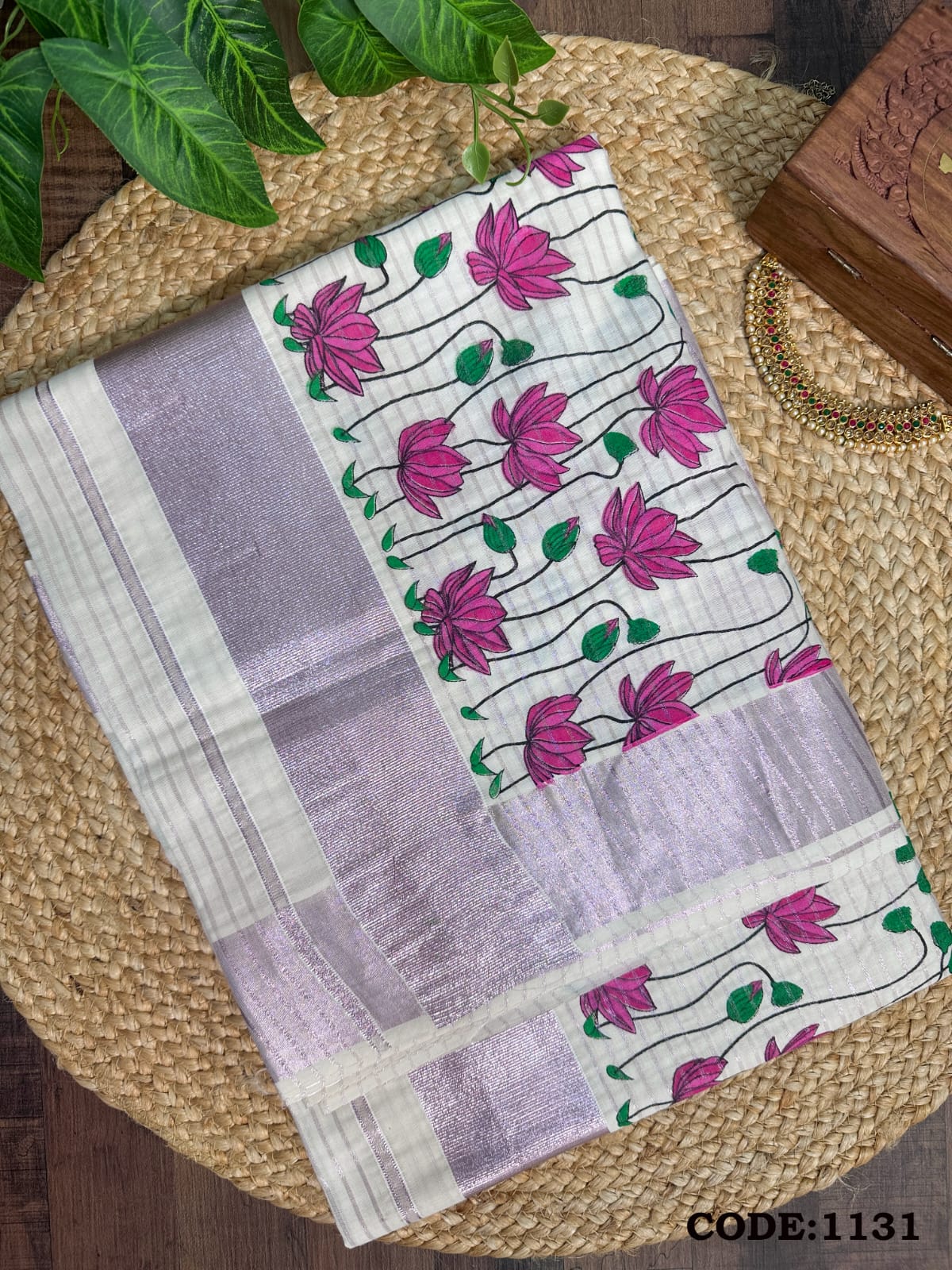 Lotus Kerala Vishu Sari Indian Cream Tissue hand Printed Pink Rose Gold Saree C10