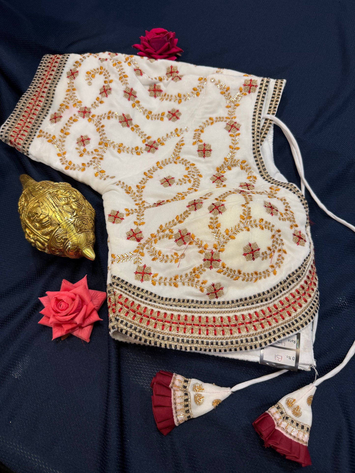 40” White Velvet Sari Blouse Indian Top Choli B1