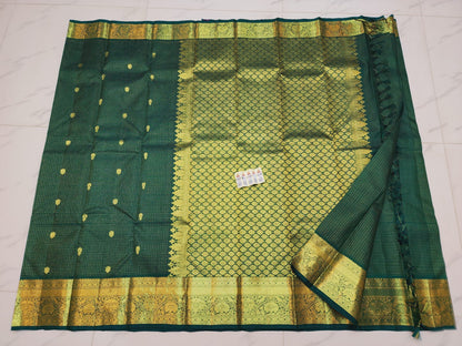Kanchipuram Pure Silk Saree Bottle Green & Gold Kanjivaram Sari| SPK131