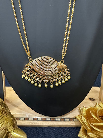 Impon Indian Necklace White Sanku Conch Pathakkam Haram N19