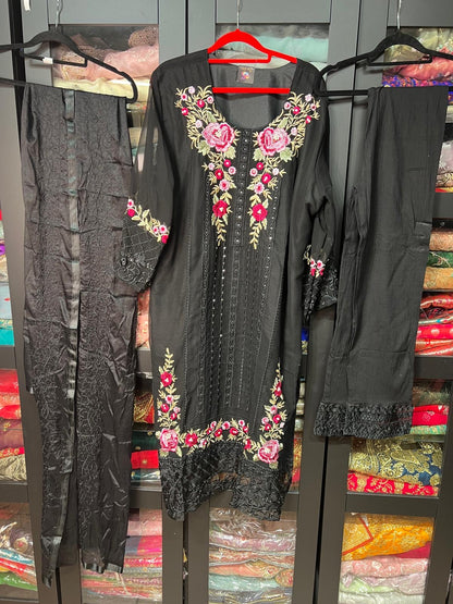 48” & 50” Indian Ladies Outfit Black Salwar Kameez Suit SS17