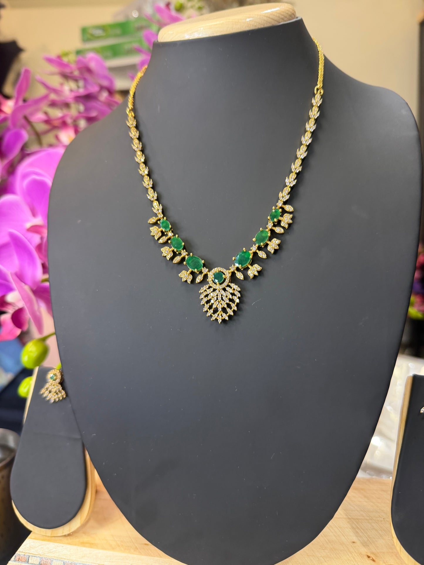 Indian Brass Necklace & Earrings Jewellery Set Green N67