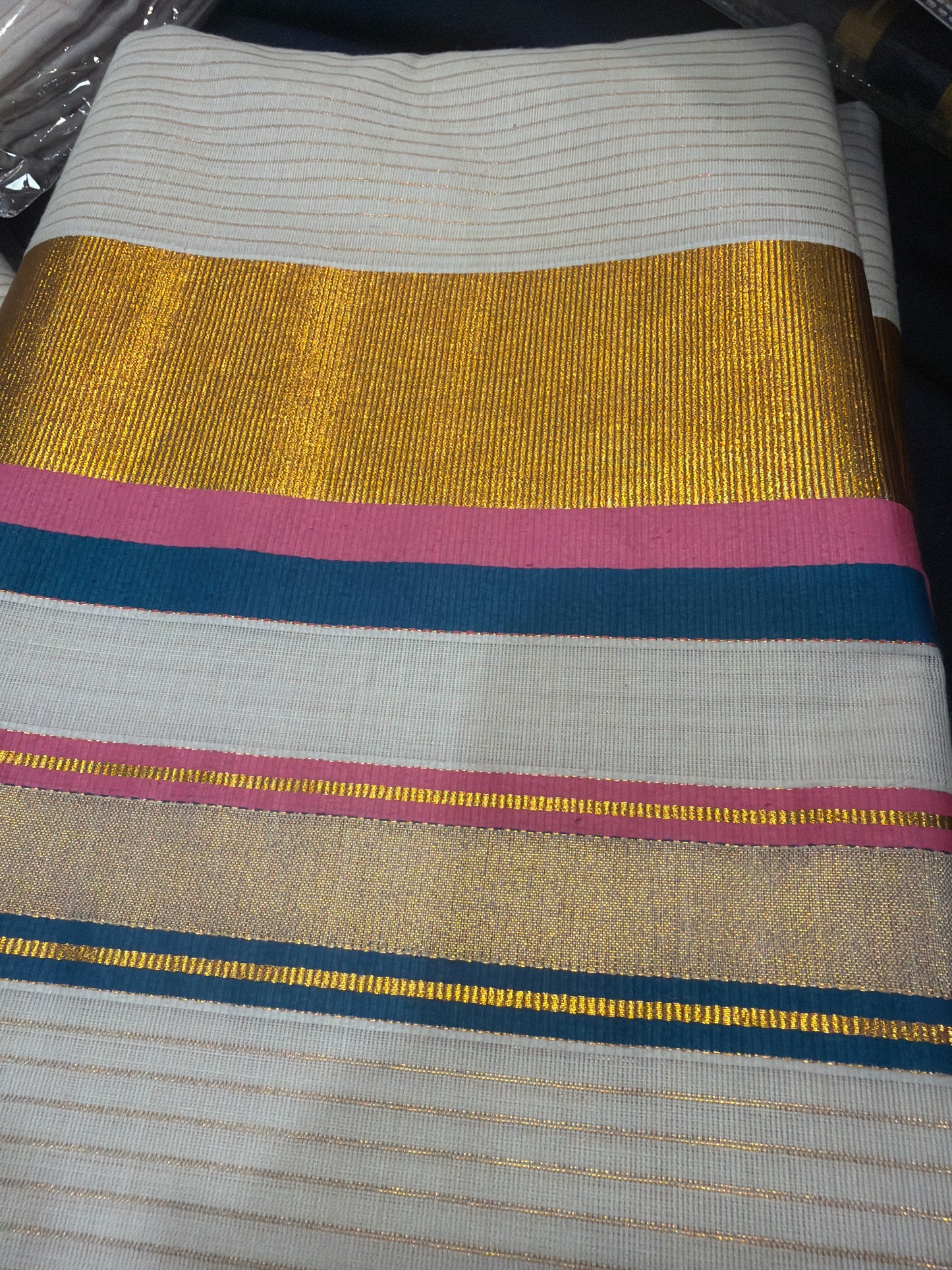 Kerala Vishu Sari Indian hand Printed Kasavu Onam Saree C21 Col 7