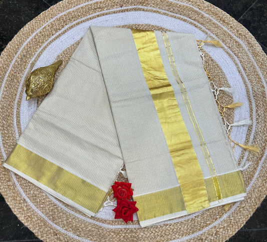 Kerala small checkered Vishu Sari Indian Onam Gold Saree C15