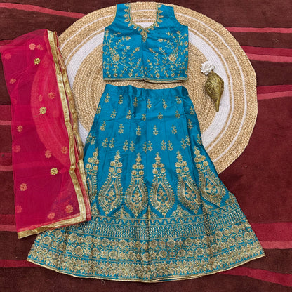 32” Size 8 to 9 Indian Lehenga Yellow Pavadai Sattai Skirt Top G70 Col 2
