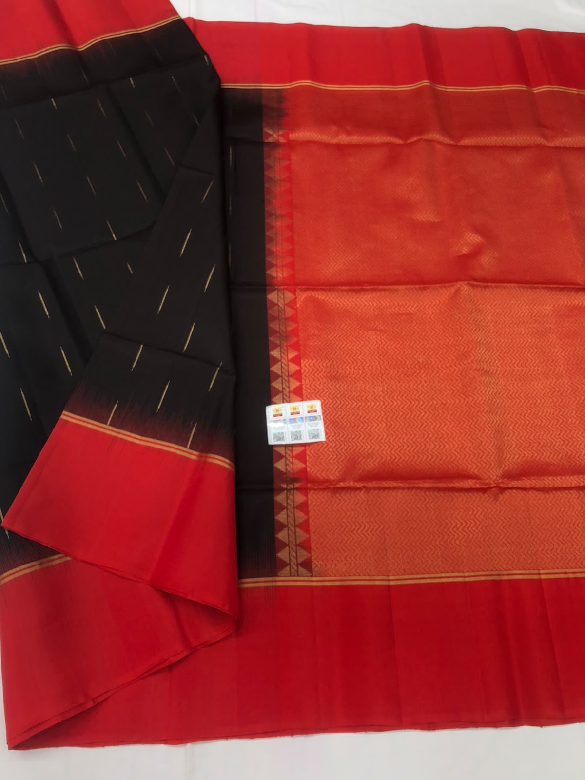 Pattu Soft Silk Indian Saree Pure Silk Sari Black Red SS51