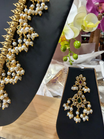 Indian Bridal Necklace & Earrings Jewellery Set with pearls N57