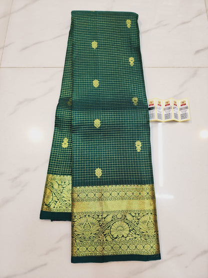 Kanchipuram Pure Silk Saree Bottle Green & Gold Kanjivaram Sari| SPK131