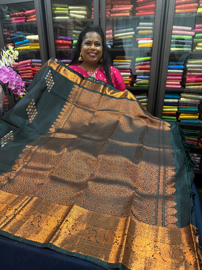 Kanchipuram Pure Silk handloom Saree Indian Kanjivaram Green Sari SPK368