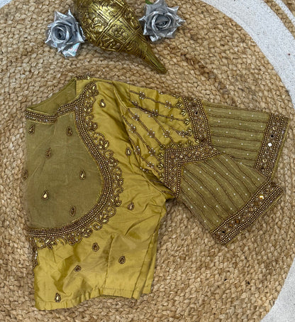 34” XS Aari Worked Sari Blouse Indian Saree Top Silk Gold B103