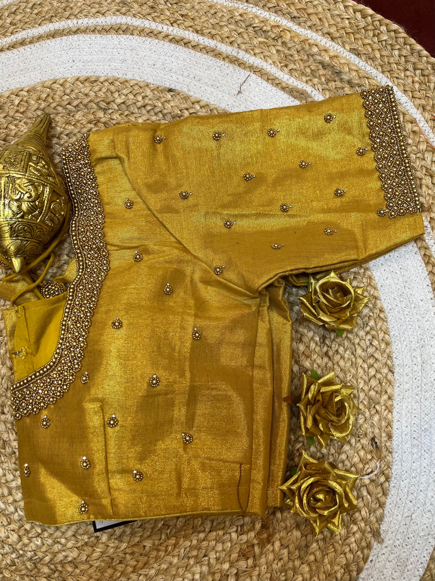 40” Aari hand Worked Sari Blouse Indian Top Choli Silk Gold B43