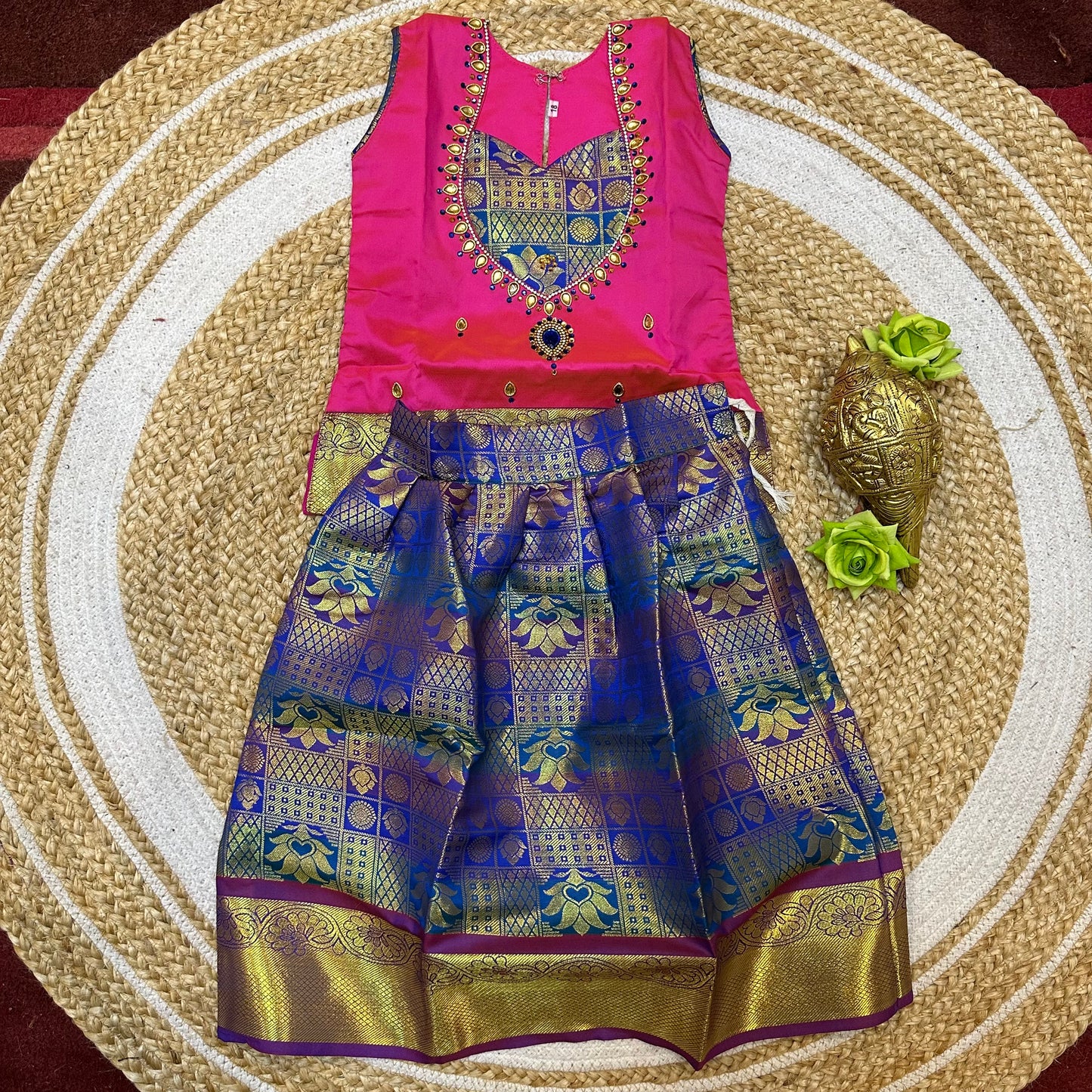 Indian Lehenga Pattu Pavadai Sattai Skirt Top G30