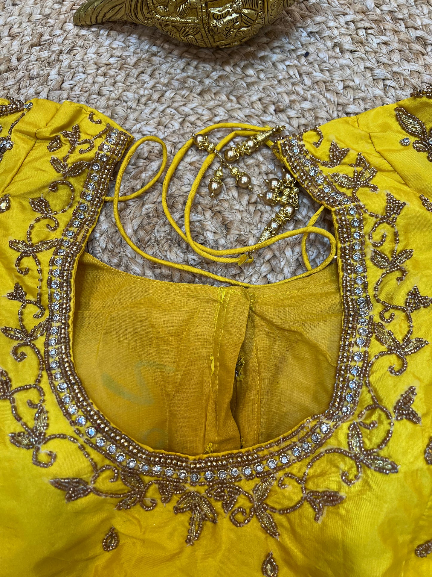 40” Aari hand Worked Sari Blouse Indian Top Choli Silk Yellow B24