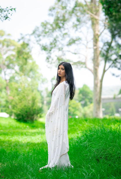White Indian Pakistani Outfit Salwar Kameez Suit S50