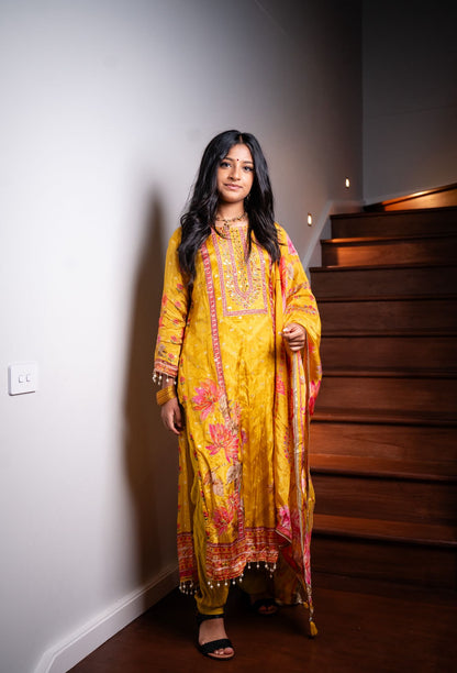 Yellow Floral Indian Pakistani Outfit Salwar Kameez Kurti Suit EID SS41
