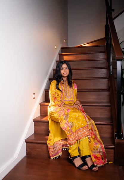 Yellow Floral Indian Pakistani Outfit Salwar Kameez Kurti Suit EID SS41